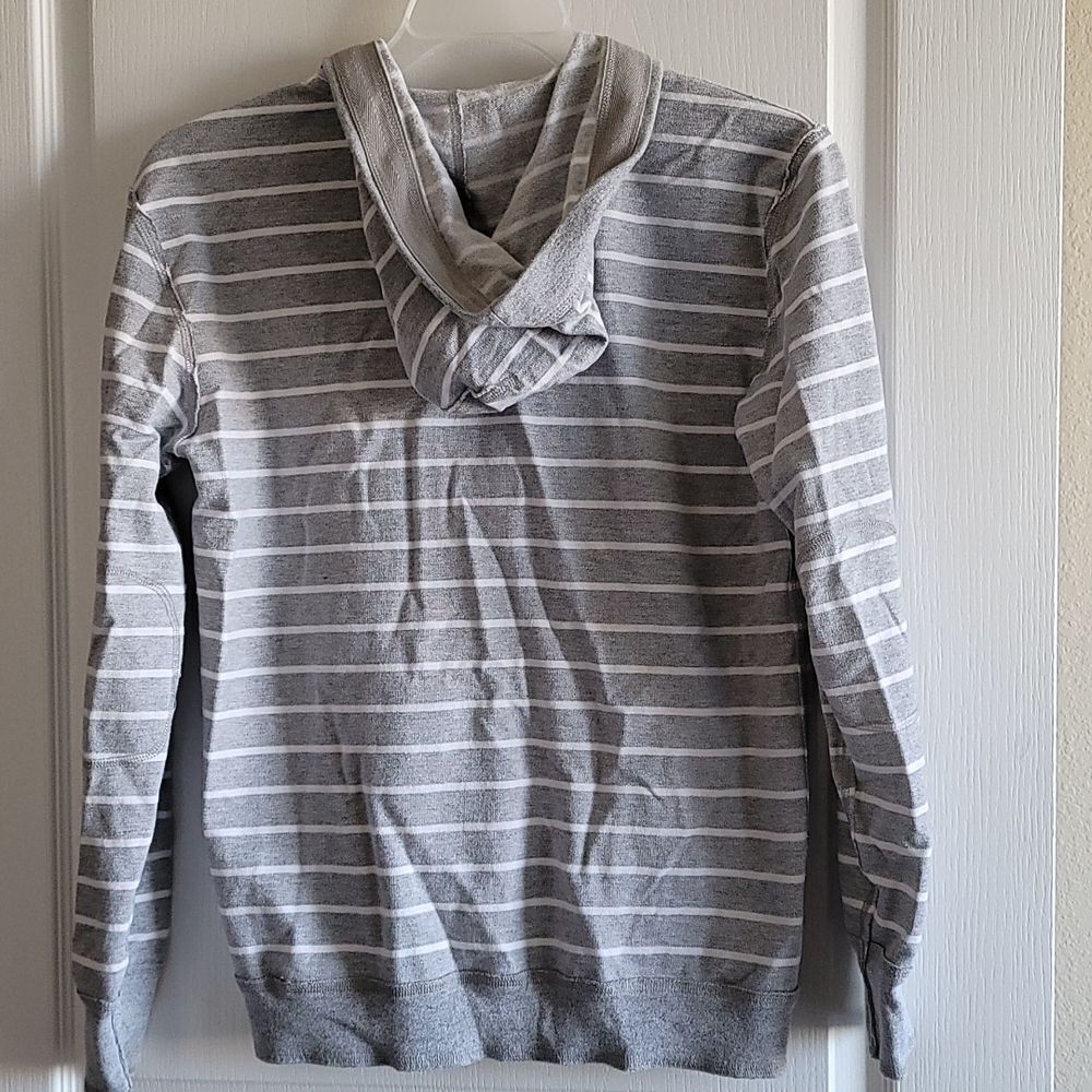 CHOR Cardigan - Picture 3 of 3